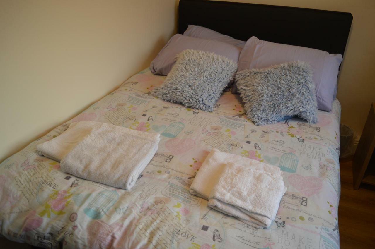 The Comfy Cottage ซอร์ดส์ ภายนอก รูปภาพ